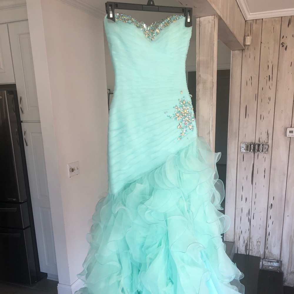 Evening/prom gown